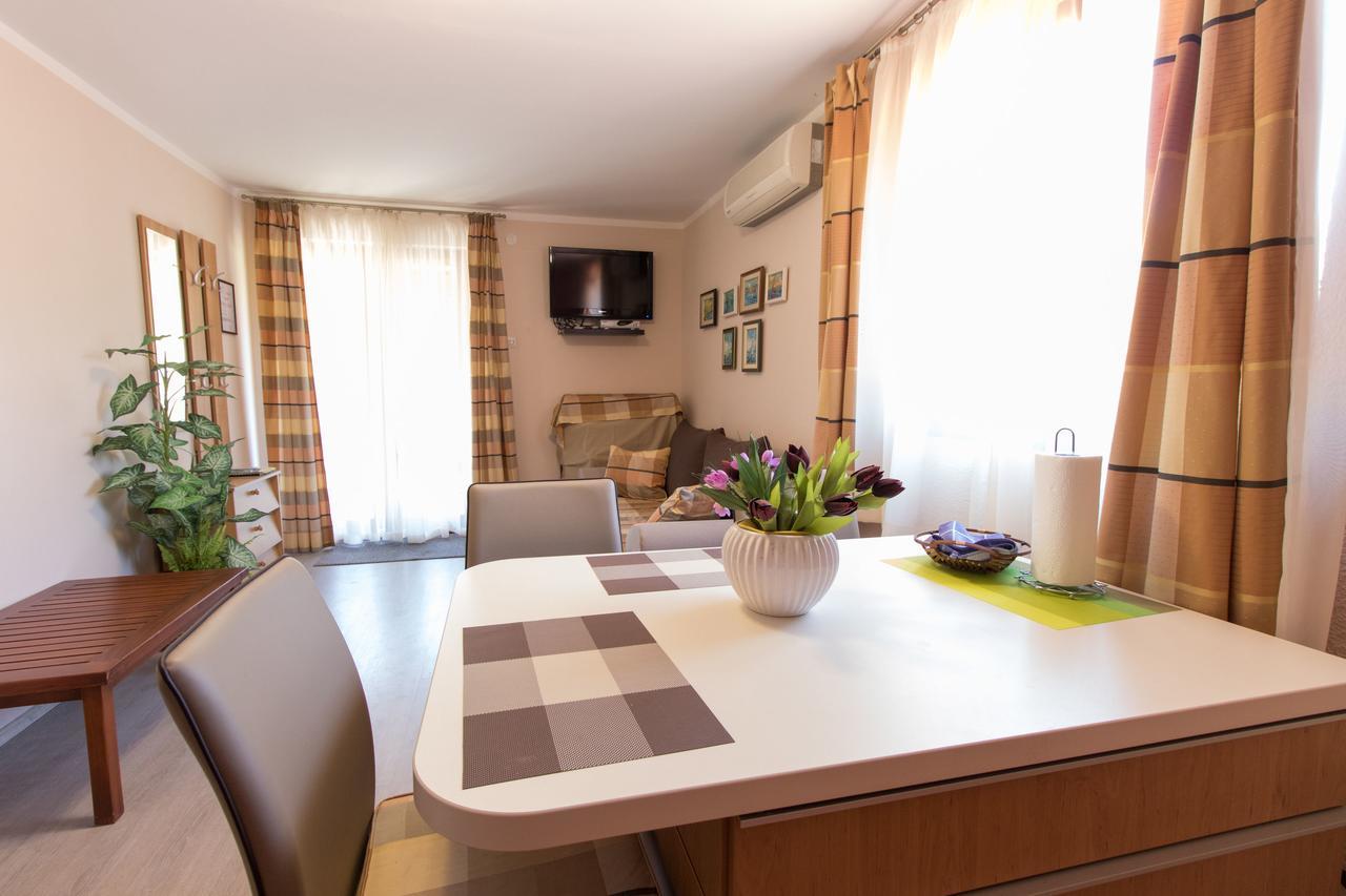 Apartment Paulina Cres Exteriér fotografie