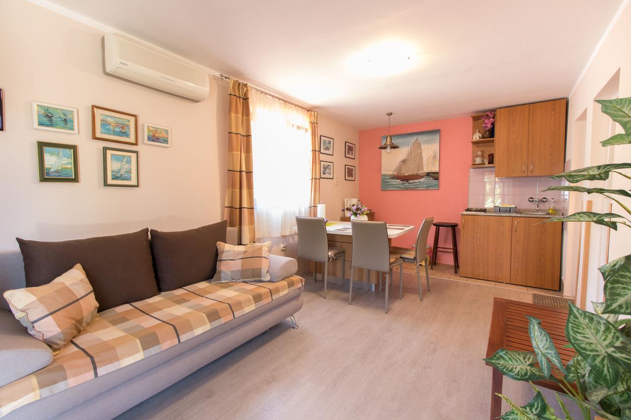 Apartment Paulina Cres Exteriér fotografie