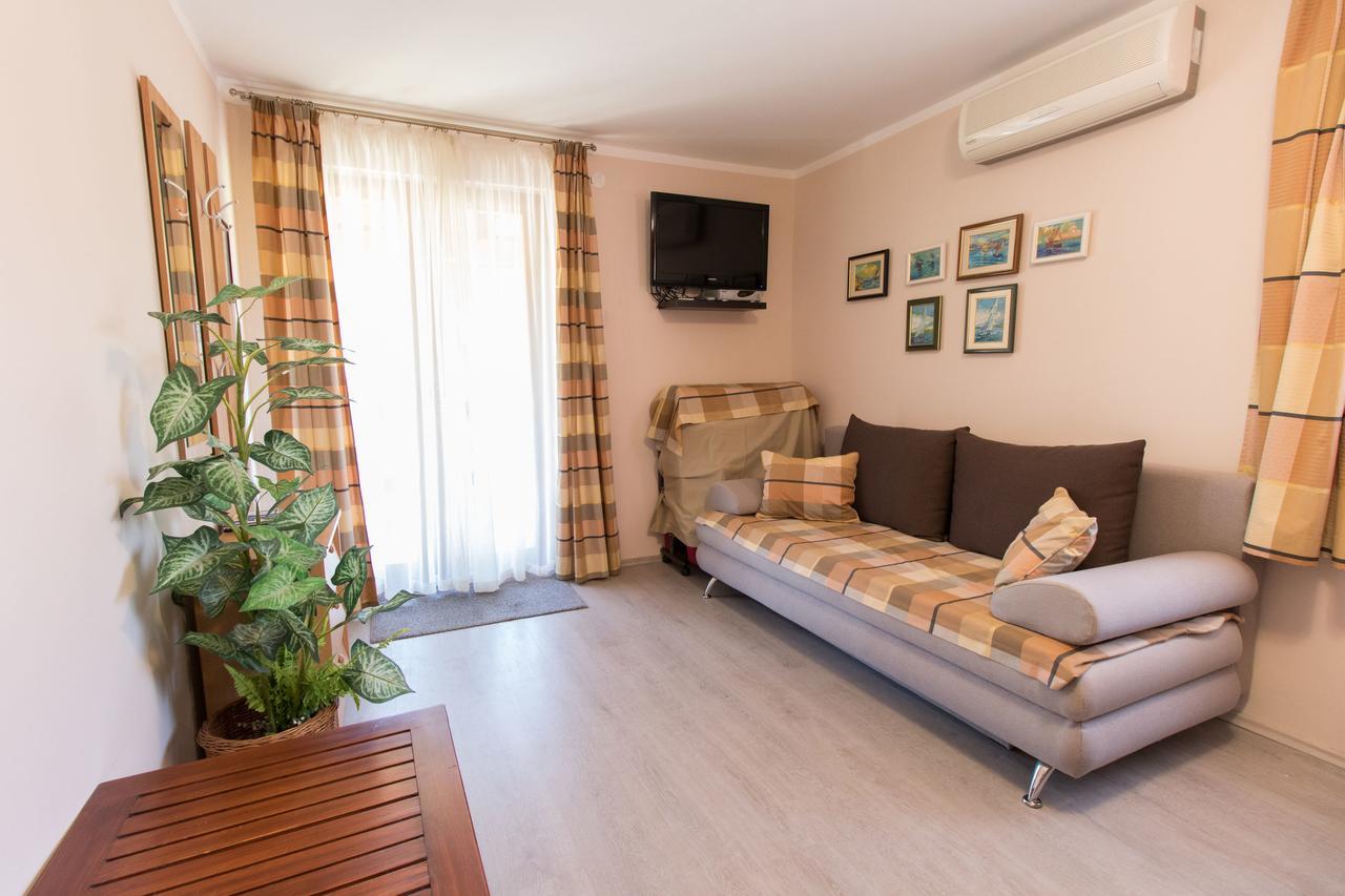 Apartment Paulina Cres Exteriér fotografie